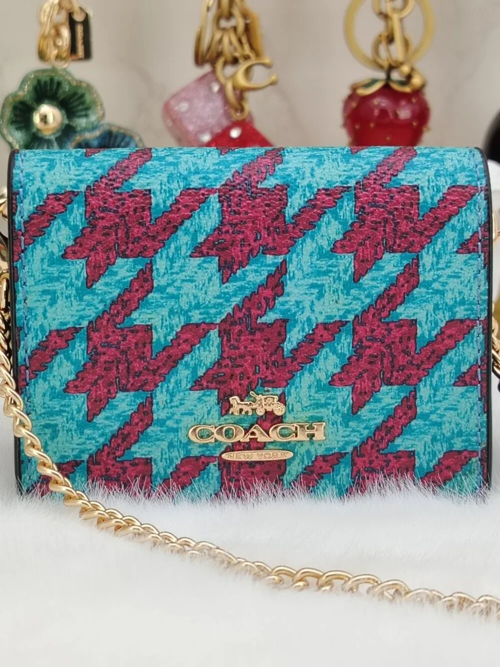 Coach authentic one